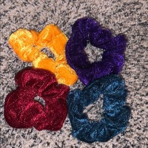 dark colored velvet scrunchie hair ties